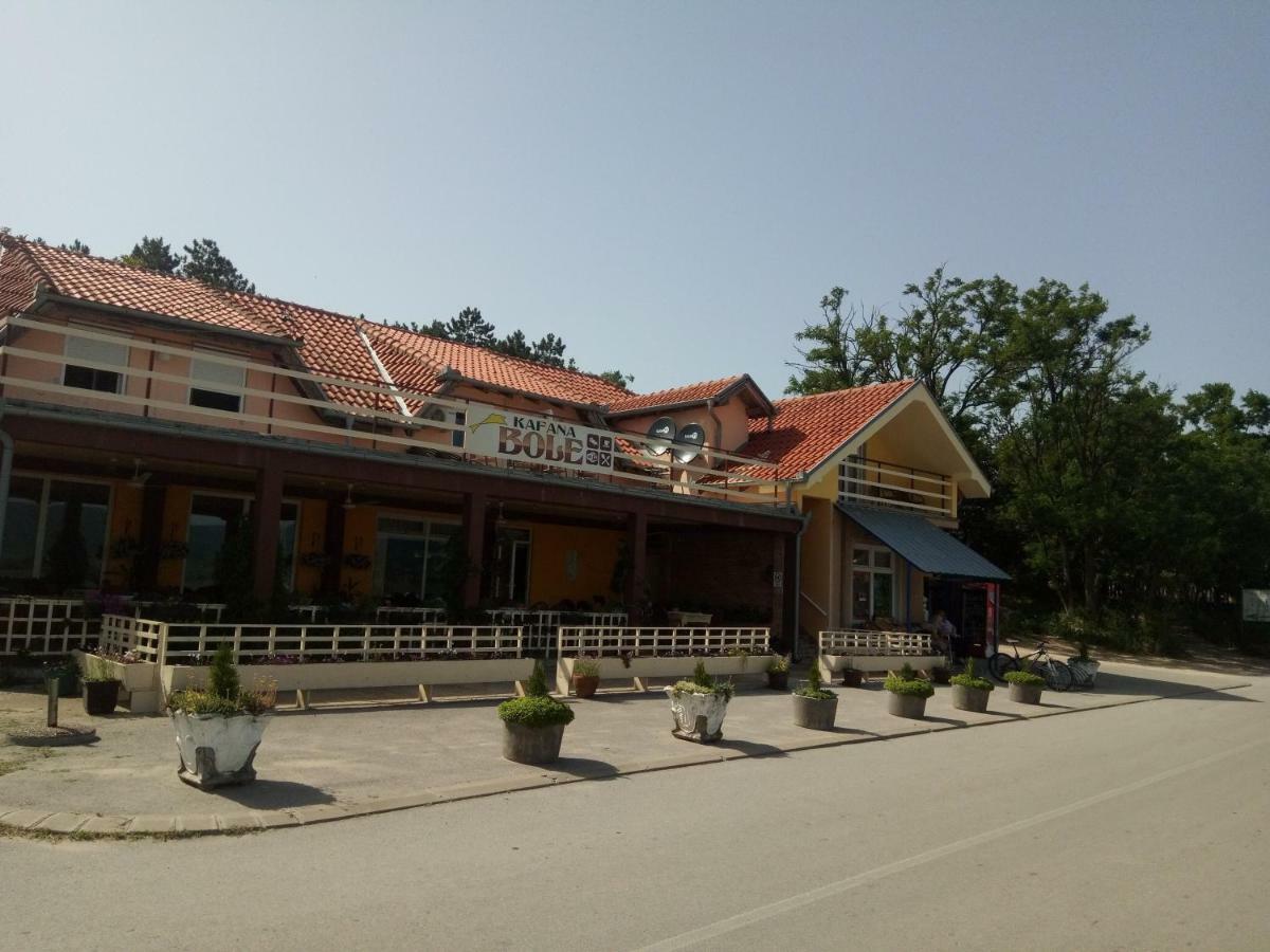 Guest House Bole Винци Экстерьер фото